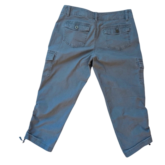 Eddie Bauer Women's Cotton Gray Casual Cargo Pants Size 6P - Picture 2 of 8